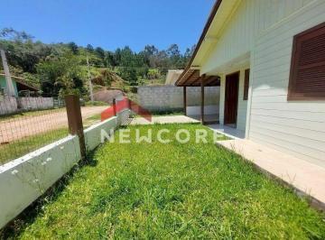 Casa · 70m² · 2 Quartos · 1 Vaga · Casa em   Rua das Corujas - Ambrósio - Garopaba/SC