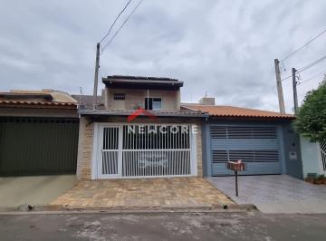 Casa · 207m² · 3 Quartos · 1 Vaga · Sobrado em Rua Pedro Sgariboldi - Parque Residencial São Marcos - Porto Feliz/SP