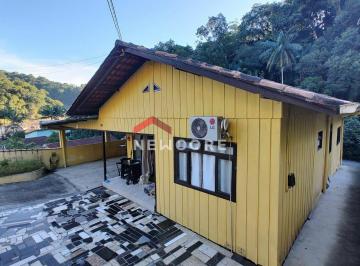 Casa · 91m² · 3 Quartos · 4 Vagas · Casa em Rua Irapuru - Glória - Blumenau/SC