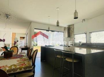 Casa · 220m² · 3 Quartos · 3 Vagas · Casa em  Rua Ceará - Vila Cardia - Bauru/SP