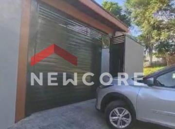 Casa · 165m² · 3 Quartos · 3 Vagas · Sobrado em Rua Manoel Botelho de Oliveira - Loteamento Villa Branca - Jacareí/SP