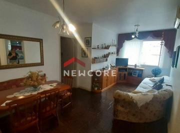 Apartamento · 70m² · 3 Quartos · 1 Vaga · Apartamento em Rua Luiz de Camões - Santo Antônio - Porto Alegre/RS