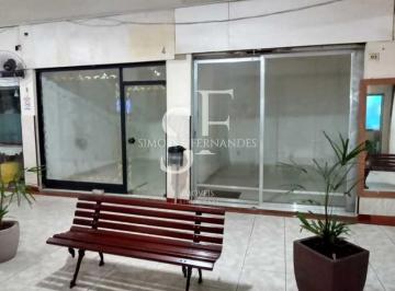Comercial · 13m² · Vila Isabel - Boulevard 28 de Setembro - Loja Comercial em galeria tradicional.