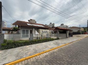 Casa · 286m² · 3 Quartos · 4 Vagas · Casa com 3 dormitórios à venda, 286 m² no bairro Imigrantes em Timbó/SC