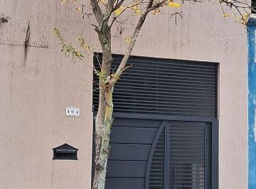 Casa · 202m² · 2 Quartos · 2 Vagas · Sobrado no Altos de Santana