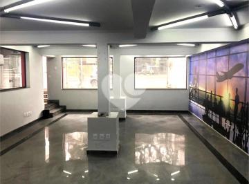 Área de Serviço · Prédio inteiro à venda em Aclimação - SP