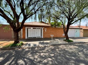 Casa · 250m² · CASA Jardim Cambuà - BOTUCATU / SP