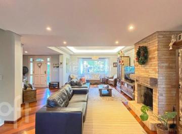 94cc0dbb · Casa, 4 dormitórios, 250 m², em Vila Assunção