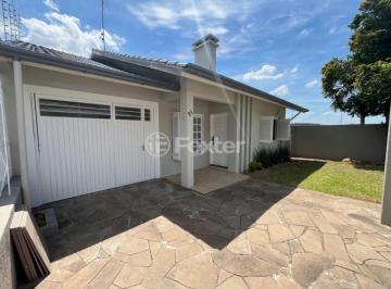 Casa · 206m² · 4 Quartos · 3 Vagas · Casa, 4 dormitórios, 206.95 m², em Petrópolis