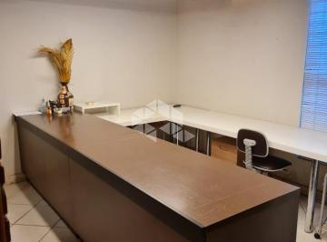 678700_iB9YgglFn7iy54_6787006793ecfa01eb2.jpg · Sala comercial
