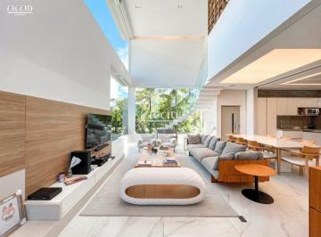 Casa · 906m² · 3 Quartos · Casa à venda - em Urbanova