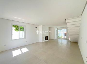 488858_iP78Pf4uiF9J921_48885867b34ec2ce017.jpg · Casa de 3 quartos e 4 vagas no bairro Tristeza.