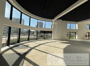 Comercial · 170m² · 2 Vagas · Lojas comerciais na R. Alvarenga