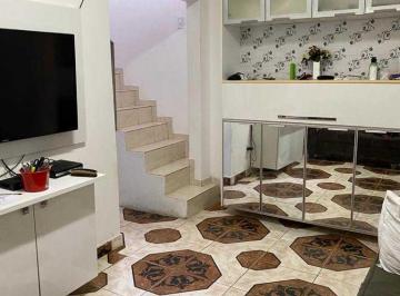 Casa · 190m² · 2 Quartos · 2 Vagas · Sobrado em  Rua Celestino Silva - Jardim Zaira - São Paulo/SP