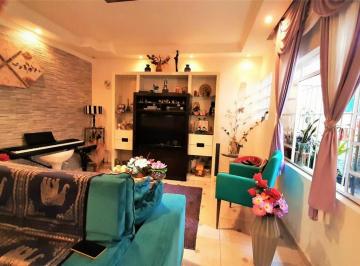 Casa · 180m² · 3 Quartos · 4 Vagas · Casa em Rua Irani - Saúde - São Paulo/SP