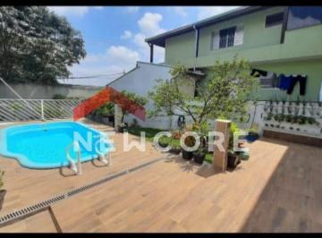 Casa · 287m² · 4 Quartos · 2 Vagas · Sobrado em  Rua Europa - Jardim Santos Dumont II - Mogi das Cruzes/SP