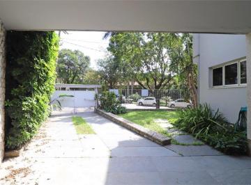Casa · 231m² · 3 Quartos · 4 Vagas · Sobrado em Rua Professor Nicolau de Morais Barros - Vila Madalena - São Paulo/SP
