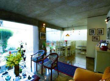 Casa · 228m² · 3 Quartos · 2 Vagas · Sobrado em  Rua Carlos Vítor Cocozza - Vila Mariana - São Paulo/SP