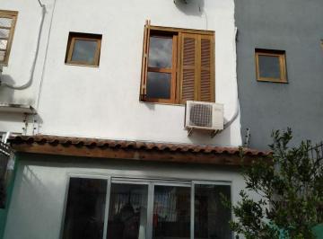 Casa · 102m² · 4 Quartos · 1 Vaga · Casa em  Rua Antônio Carlos Ribeiro - Guarujá - Porto Alegre/RS