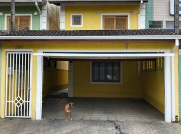 Casa · 100m² · 3 Quartos · 2 Vagas · Sobrado em Rua Santo Antonio - Região Central - Caieiras/SP