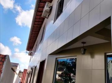 Casa · 330m² · 7 Quartos · Sobrado em Travessa Vasco Ribeiro Caldas - Matatu - Salvador/BA
