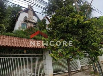 Casa · 400m² · 4 Quartos · 6 Vagas · Casa em  Rua Jornalista Djalma Andrade - Belvedere - Belo Horizonte/MG