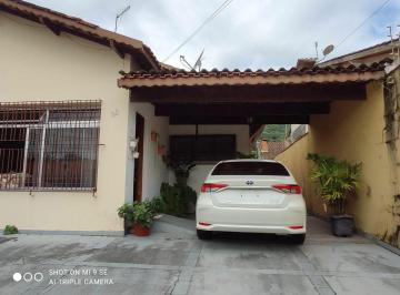 Casa · 211m² · 5 Quartos · 4 Vagas · Casa em Rua Juçara - Martim de Sá - Caraguatatuba/SP