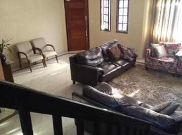 Casa · 210m² · 3 Quartos · 2 Vagas · Sobrado em  Rua Tanque Velho - Vila Nivi - São Paulo/SP