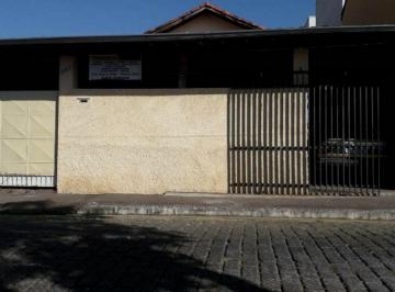 Casa · 300m² · 3 Quartos · 4 Vagas · Casa em  Rua Prefeito Fernando Pimentel - Vila Crispim - Cruzeiro/SP