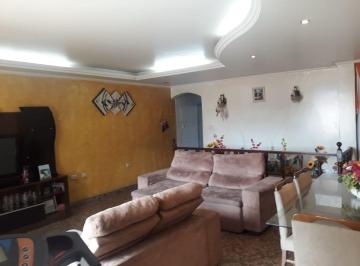 Casa · 330m² · 4 Quartos · 4 Vagas · Sobrado em  Rua Maria Teresa Assunção - Vila São Geraldo - São Paulo/SP