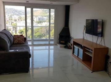 Casa · 200m² · 4 Quartos · 3 Vagas · Casa em Rua Antônio Divan - Teresópolis - Porto Alegre/RS
