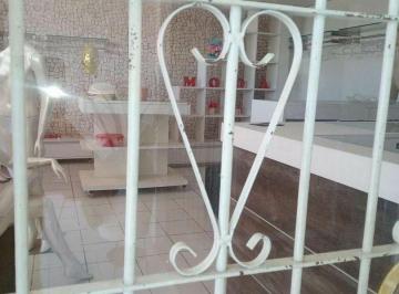 Casa · 210m² · 6 Quartos · Casa em  Avenida Carneiro da Cunha - Torre - João Pessoa/PB
