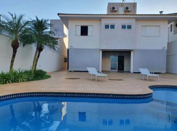 Casa · 300m² · 3 Quartos · 4 Vagas · Casa de condomínio em  Rua Pelegrino Constanzo - Samambaia Parque Residencial - Bauru/SP
