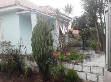 Casa · 243m² · 4 Quartos · 1 Vaga · Casa em Rua Saudável - Medianeira - Porto Alegre/RS