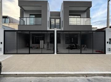 Casa · 148m² · 3 Quartos · 2 Vagas · Sobrado  em Boqueirão - Praia Grande, SP