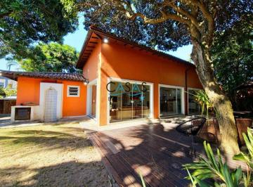 Casa · 145m² · 3 Quartos · 3 Vagas · Linda casa 3 quartos Centro Armação dos Búzios