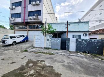 Casa · 40m² · 1 Quarto · Super Kitnet no coração de Nova Iguaçu!