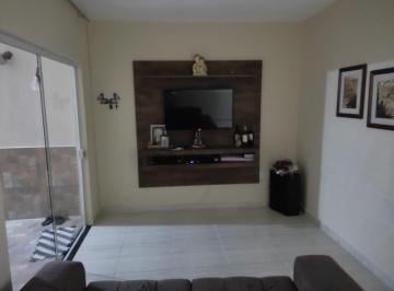 Casa · 180m² · 4 Quartos · 2 Vagas · Casa-Terrea-para-Venda-em-Vila-Galvao-Guaratingueta-SP