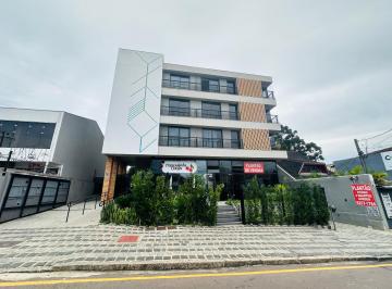 Apartamento , Curitiba · Studio Mobiliado com Varanda e Garagem, 2 quadras Shopping Mueller!