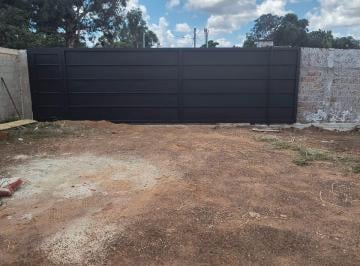 Terreno de 2 quartos, Brasília · VENDO TERRENO NO JARDIM BOTÂNICO COM 3000m2 - PODE FAZER 06 CASAS !!