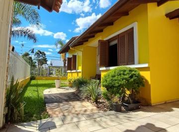 Casa · 112m² · 3 Quartos · 2 Vagas · Casa plana