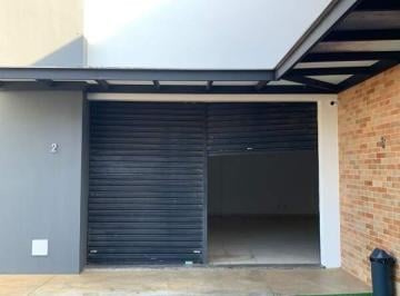 Comercial · 94m² · 2 Vagas · Sala comercial para locação na região mais procurada de Boituva