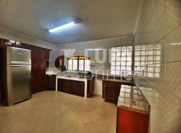 Casa · 320m² · 6 Quartos · 3 Vagas · CASA COM 6 QUARTOS E 3 VAGAS DE GARAGEM À VENDA NA VILA MEDEIROS