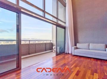 Apartamento · 82m² · 1 Quarto · 1 Vaga · Apartamento duplex de 1 quarto e 1 vaga à venda no Centro de Curitiba