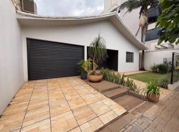 Casa · 448m² · 3 Quartos · 1 Vaga · CASA PRÓXIMO, HOSPITAL E FARMÁCIAS NO CENTRO DE TOLEDO PR