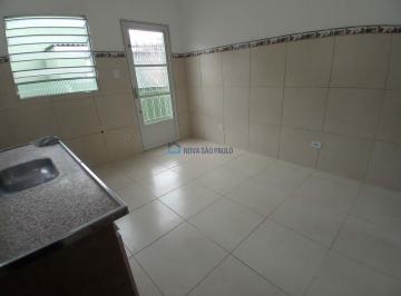 Casa · 65m² · 2 Quartos · Casa assobradada, com 2 dormitórios, sala, cozinha, banheiro, área de serviço.