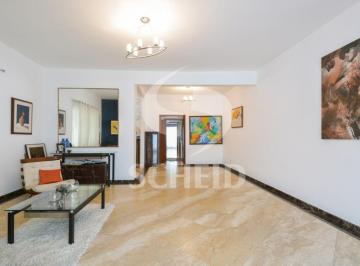 Casa · 250m² · 3 Quartos · 2 Vagas · Casa á Venda na Vila Mariana com 250m², 3 quartos sendo 2 suítes, 2 vagas.