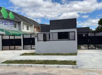 49f4ad8f83f5da745d57df4311db3e734e77c158 · Casa com 3 dormitórios à venda, 64 m² por R$ 450.000,00 - Uberaba - Curitiba/PR