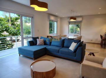 Apartamento · 209m² · 5 Quartos · 1 Vaga · Apto 5 dorms., sacada, frente praia, 1 vaga, Pitangueiras