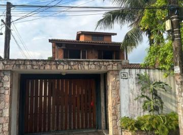 20250128095152764.jpeg · Sobrado para Venda em São Vicente, Vila Voturua, 5 dormitórios, 2 suítes, 4 banheiros, 4 vagas